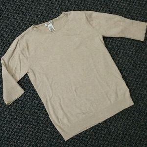 BOGO EUC HANNAH Short Sleeve Sweater S